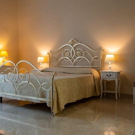 B&B Antico Corso คาตาเนีย ภายนอก รูปภาพ
