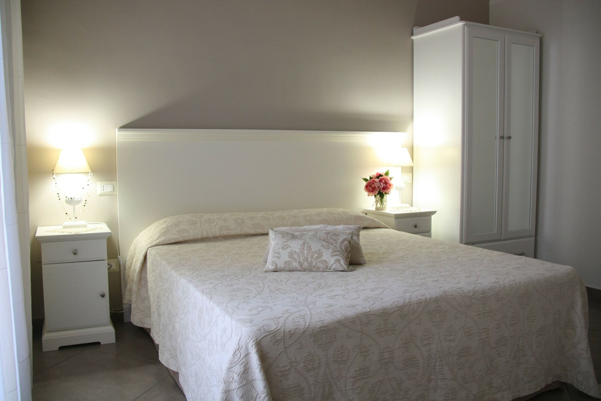 B&B Antico Corso คาตาเนีย ภายนอก รูปภาพ