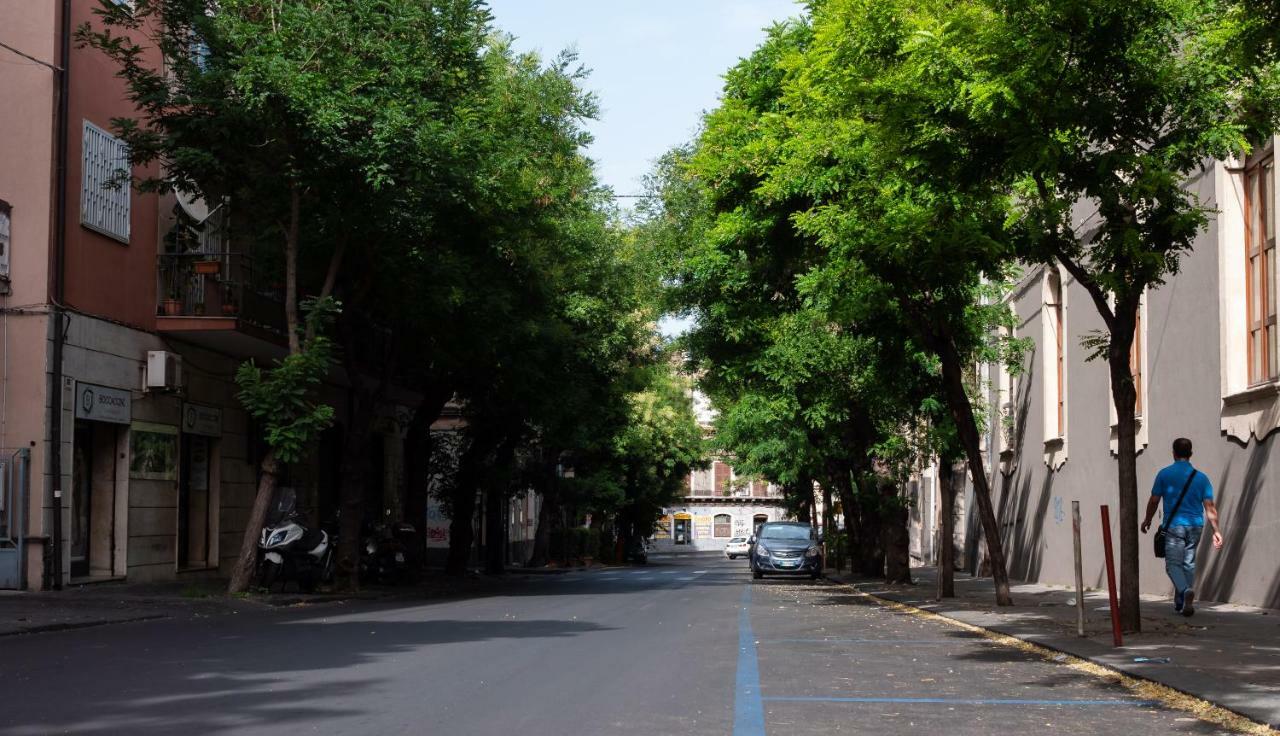 B&B Antico Corso คาตาเนีย ภายนอก รูปภาพ